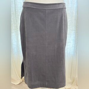 LOFT Gray Suede Pencil Skirt Sz 8